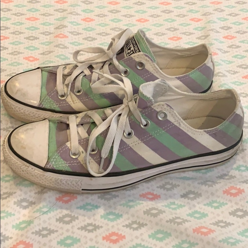 Striped Converse